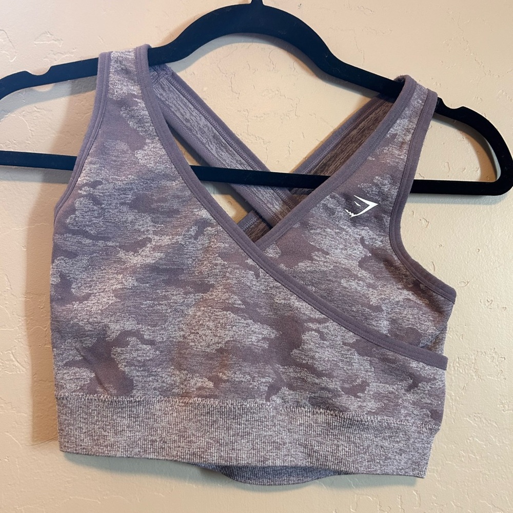 Gymshark adapt large purple bra